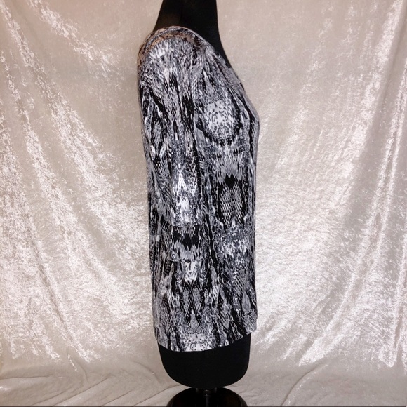 Super soft snakeskin top - Picture 5 of 6